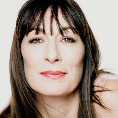 http://www.dvdabc.hu/images/sztarok/nagy/anjelicahuston1.jpg